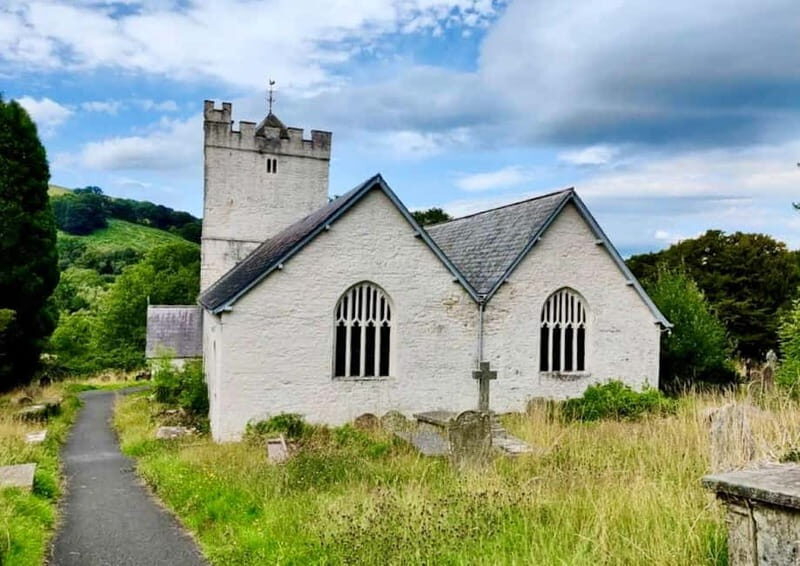 Cardiff: Waterfalls, Mountains & Castles Day Tour - Getting Out of Cardiff: Why This Day Trip Works