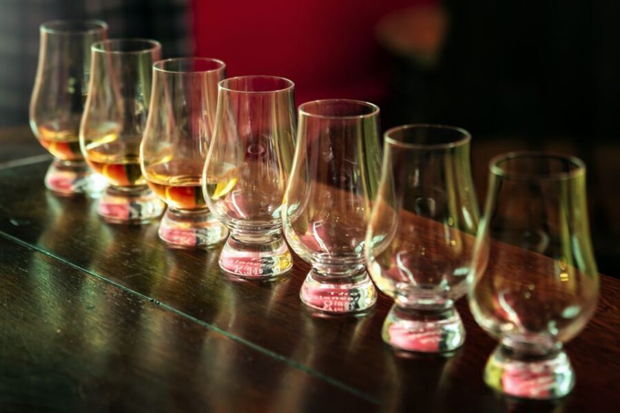 Cellar Of Scotland Walking Tour - Scotland's finest drinks - Walking logistics: 2 miles, comfort matters, and timing stays tight