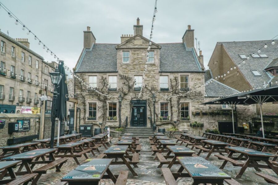 Cellar Of Scotland Walking Tour - Scotland's finest drinks - Who this tour is for (and who should skip it)