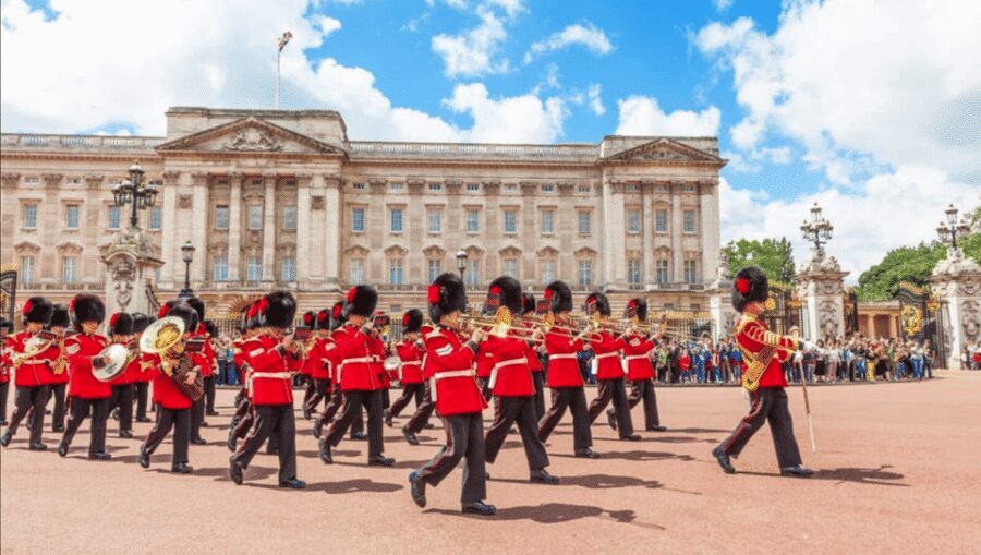 Changing of the Guard at Buckingham Palace - St James’s Palace: the second palace effect