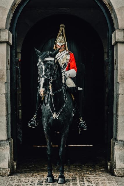 Changing of the Guard Experience in London - St James’s Park and St James’s Palace: Quick Photos, Good Context