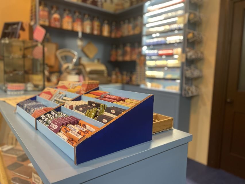 Chatham Historic Dockyard: Call the Midwife Tour - Props, Costumes, and the End-of-Tour Set Photo Moment