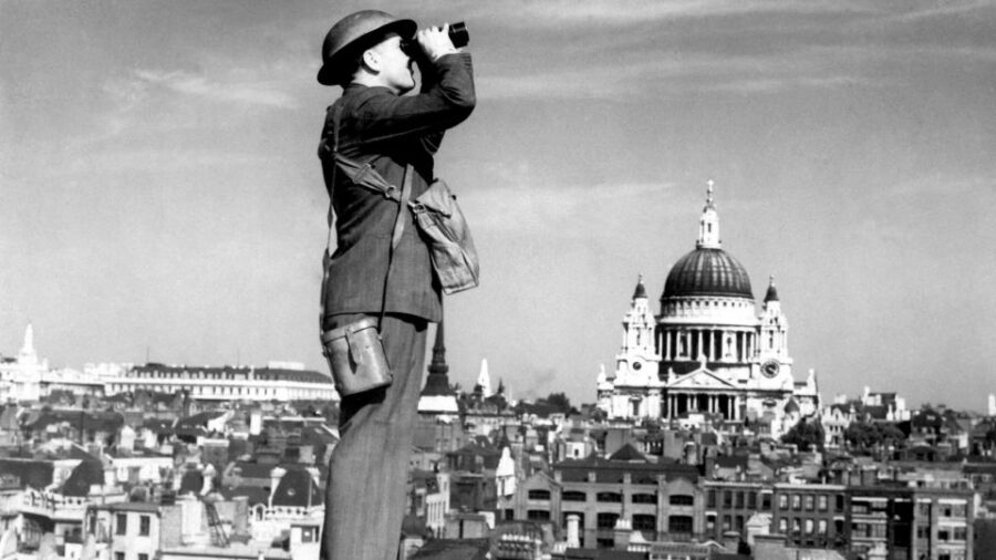 Churchill's Wartime London Walking Tour - Big Ben and Parliament Square: where “power” becomes a wartime story
