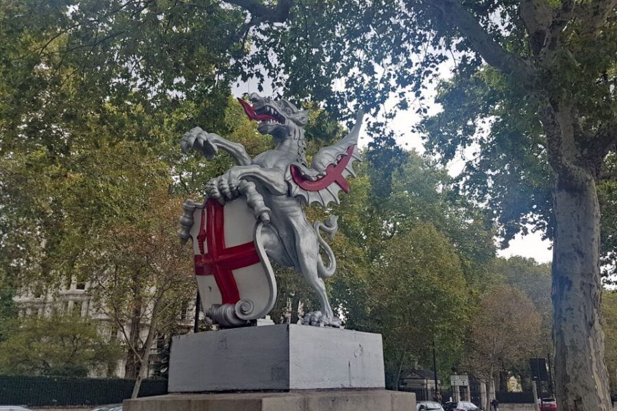 City of London Mystical and Dragons Walking Tour - St Paul’s Cathedral: why the story ends up at a symbol of England