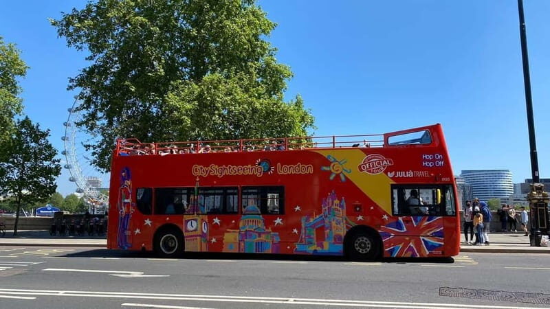 City Sightseeing London Hop-On Hop-Off Bus & Bookable Extras - Audio guide: great context, small limitation on “where to look”
