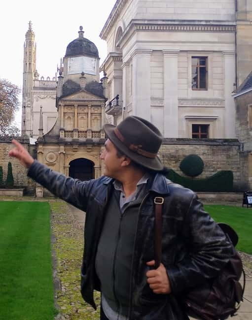 Classic Cambridge Walking Tour with Certified Guide - Why a Green-Badge guide changes the whole Cambridge experience