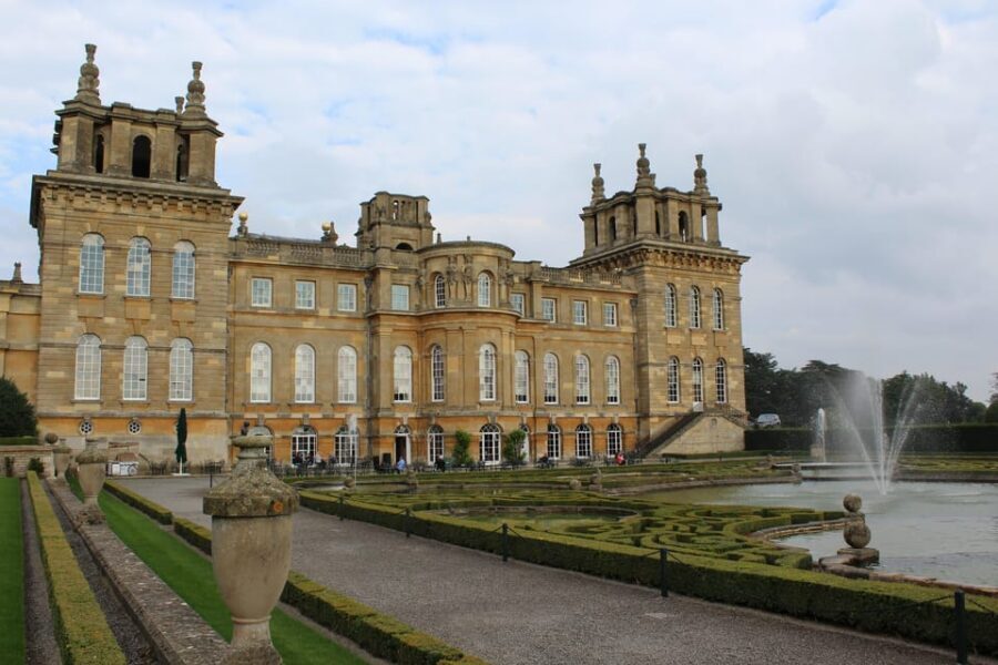 Classic Cotswolds: Online Road Trip Travel Guide - Country estates: Blenheim, Highgrove, Snowshill, and the big-house contrast