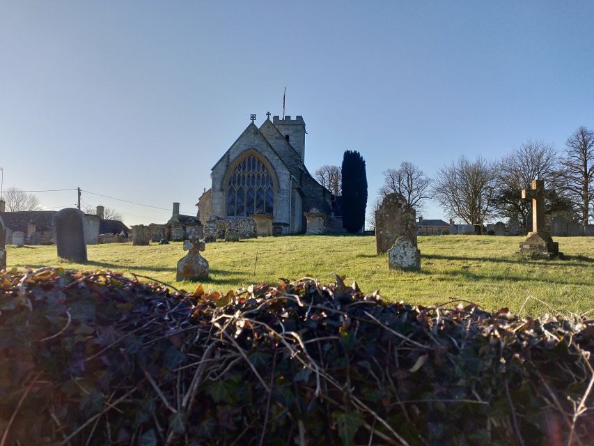 Cotswolds: Full-Day Electric Bike Tour - First stop: finding the route out of Long Hanborough