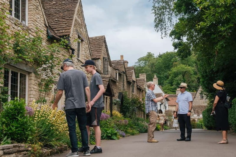 Cotswolds: Hidden, Dark Age England Tour for 2-8 Travellers - Lunch at a country inn: choosing your meal and keeping momentum