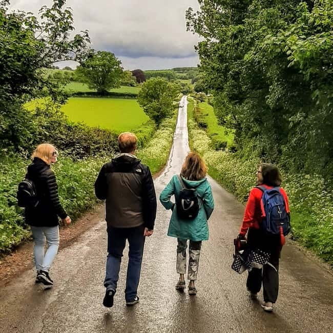 Cotswolds: One Day Cotswolds Walking Tour - The Day Starts Smoothly: Stratford-upon-Avon or Moreton-in-Marsh