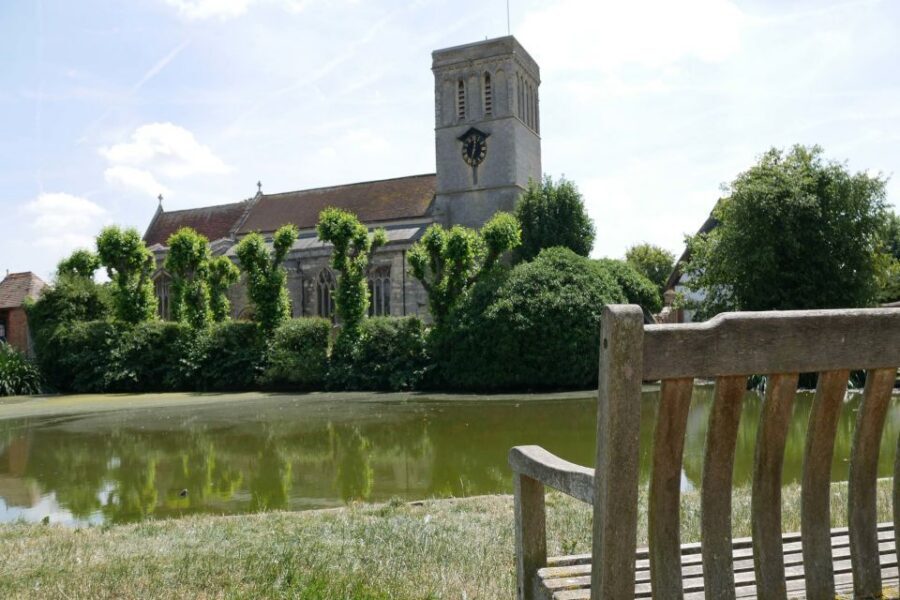 Day-Tour of the Midsomer Murders Locations - From Holland Park to Midsomer: how the 9-hour loop works