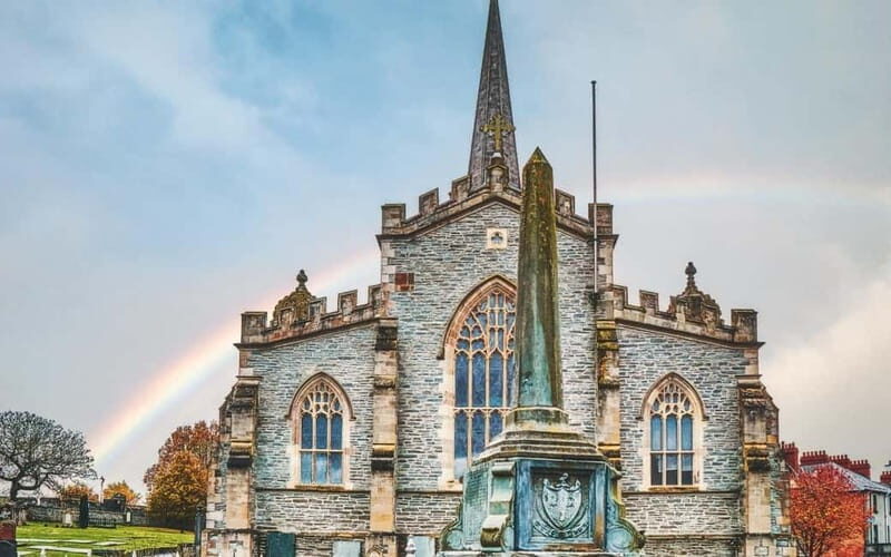Derry: City Walking Tour & Exploration Game - Peace Flame Gardens to Guildhall: the Quest route in plain English
