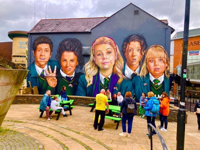 Derry: Guided Derry Girls TV Show Public Tour - The mural stop: why it’s more than a photo