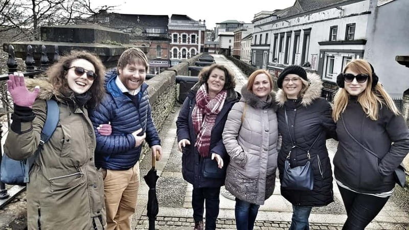 Derry: History and Politics Private City Walking Tour - Walking Derry’s 400-year-old walls: more than a viewpoint