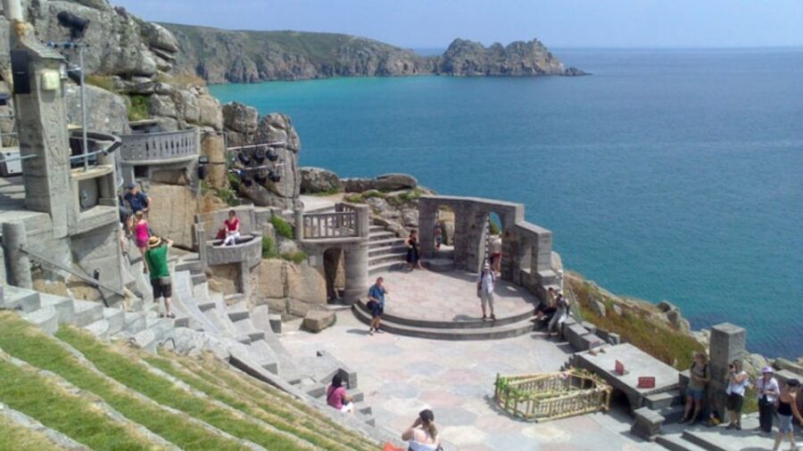 Devon and Cornwall: 5-Day Tour from London - Exeter’s Roman Undercurrent and the Norman Cathedral