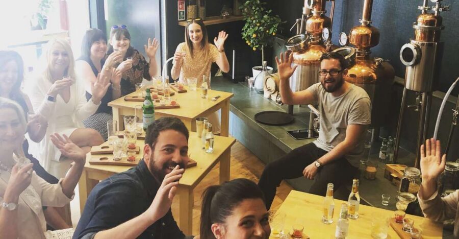 Distillery Masterclass - 8 Scottish gins paired with cheeses - The 2-hour flow: eight Scottish gins and eight cheese pairings