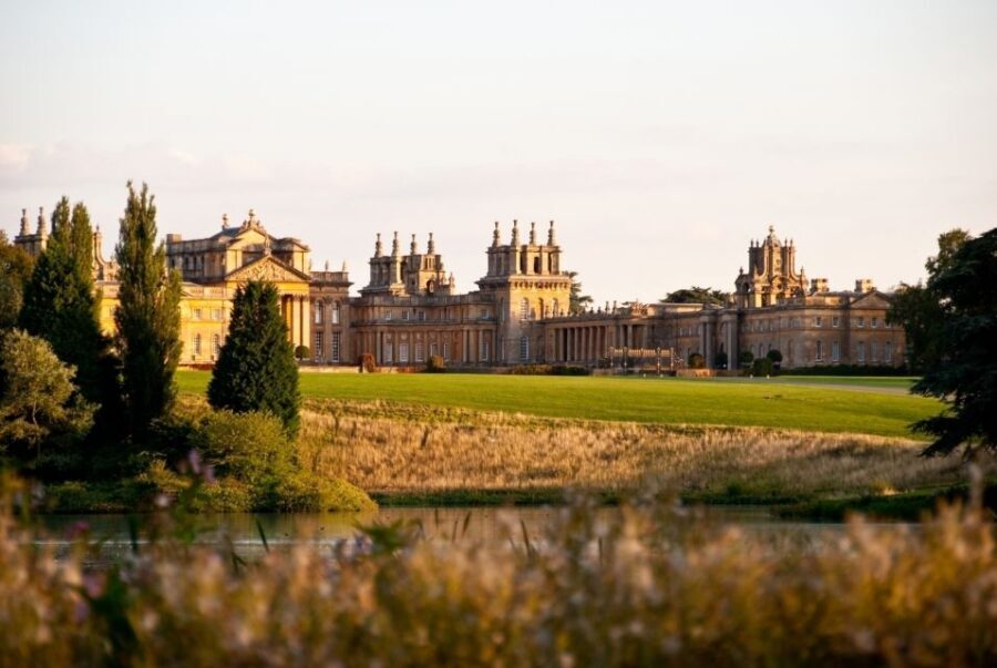 Downton Abbey Film Locations & Blenheim Palace Day Tour - Key Points at a Glance