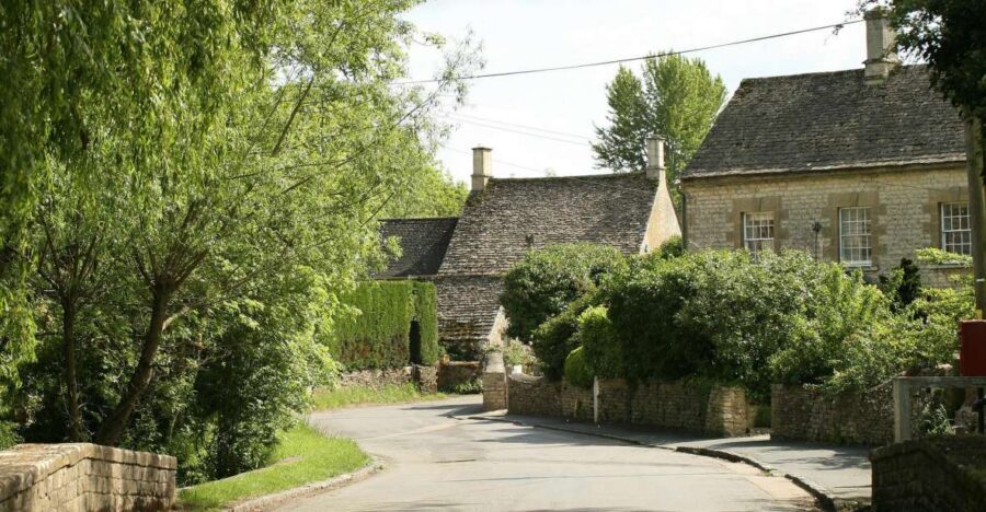 Downton Abbey Film Locations & Blenheim Palace Day Tour - Meeting at Marble Arch and Riding in a Luxury Mini-Coach