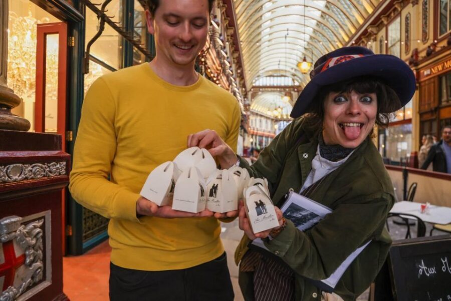 Eating London: Heart Of 'The City' Food Tour - Historic figures on the walk: Dickens, Shakespeare, and a wizard wink