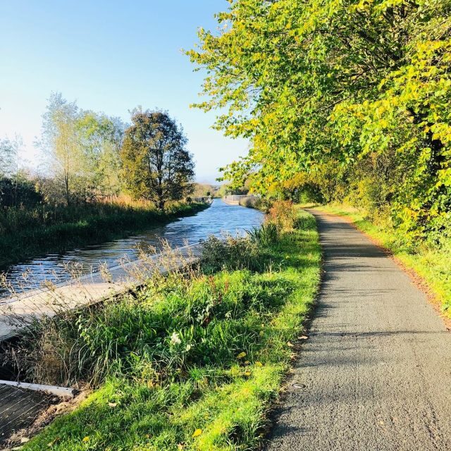 Edinburgh: 20-mile cycle tour (mostly traffic free) - Following the Water of Leith: classic Edinburgh rhythm, one bend at a time