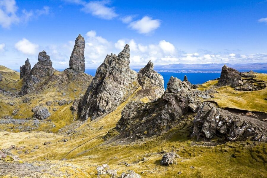Edinburgh: 3-Day Isle of Skye, Highlands, and Loch Ness Tour - Guides can make or break it, and this one is strong