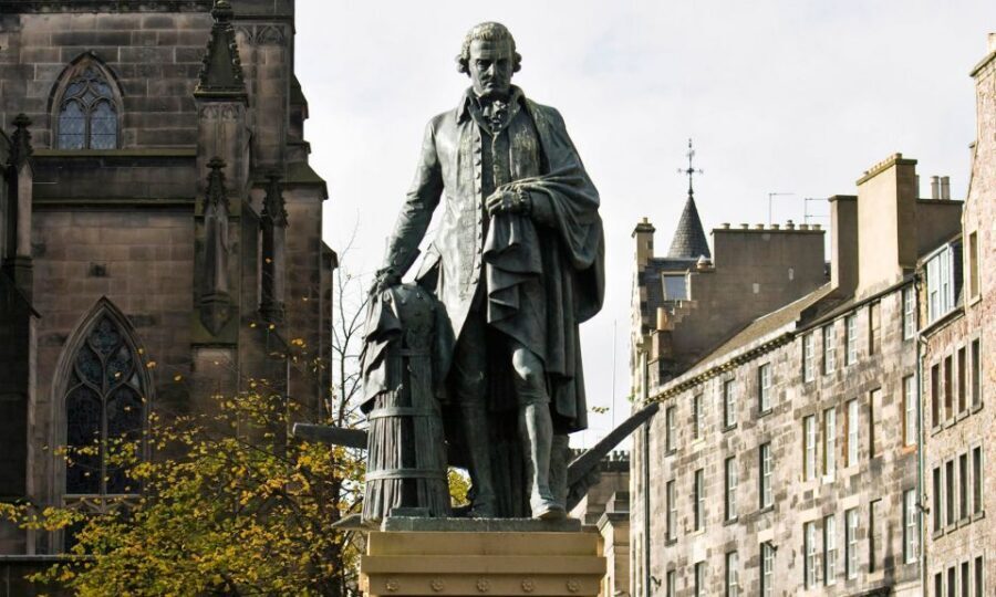 Edinburgh: 3-Hour Historical Walking Tour in Italian - Key things I’d plan for