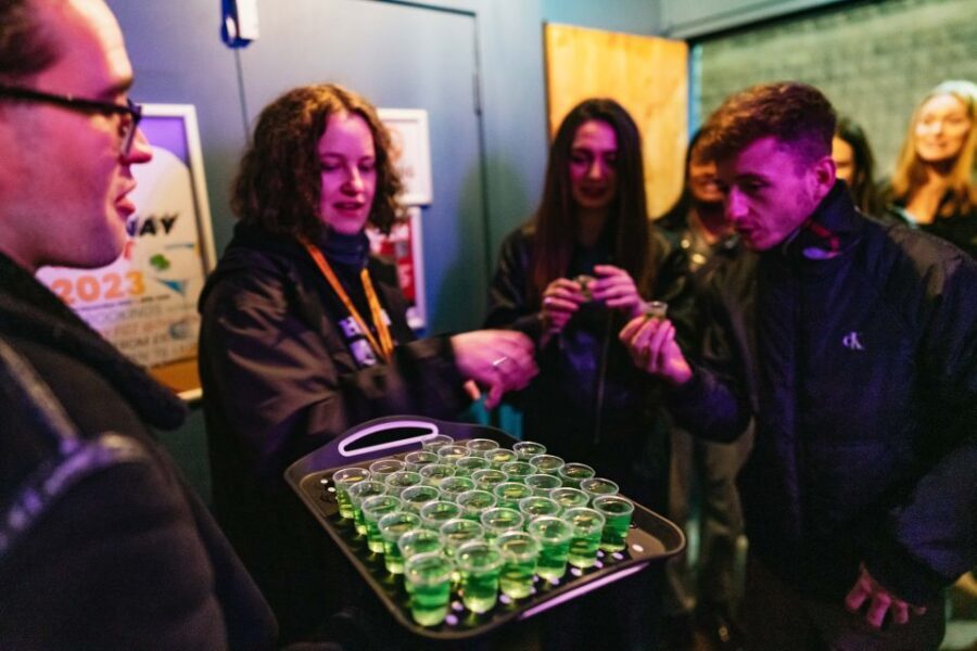 Edinburgh: 7 Bar Pub Crawl with 7 Shots & Discounts - The 7-stop route: pubs, music rooms, and clubs you might hit
