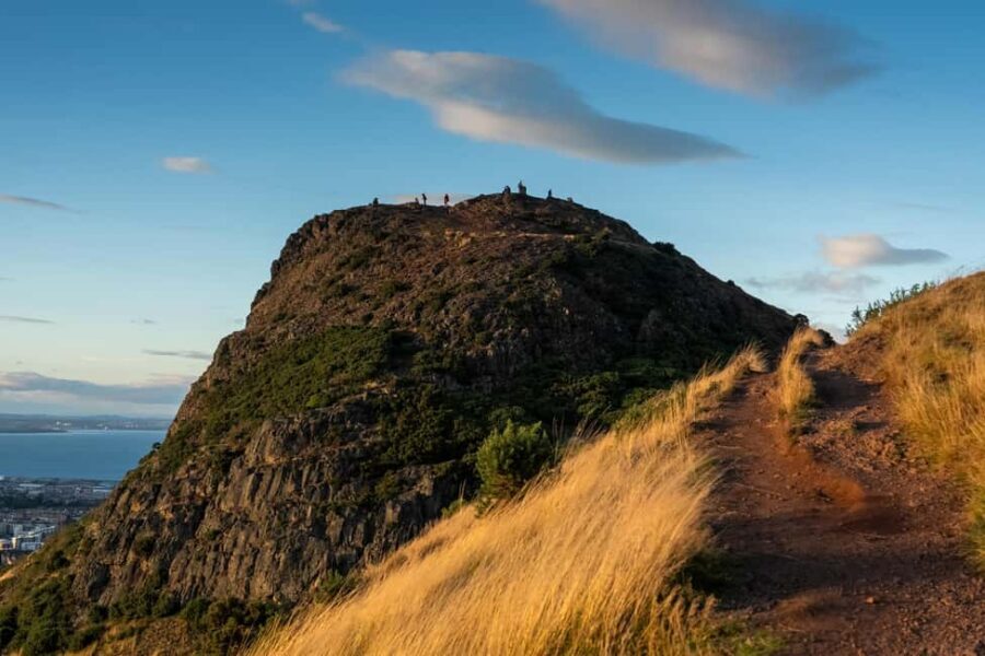 Edinburgh: Arthur's Seat Hike with Mountain Guide - Who this Arthur’s Seat hike is best for