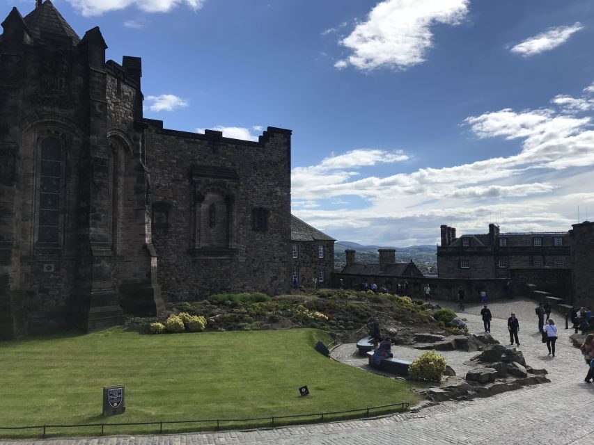 Edinburgh Castle: Guided Walking Tour with Entry Ticket - Should you book this Edinburgh Castle guided tour?