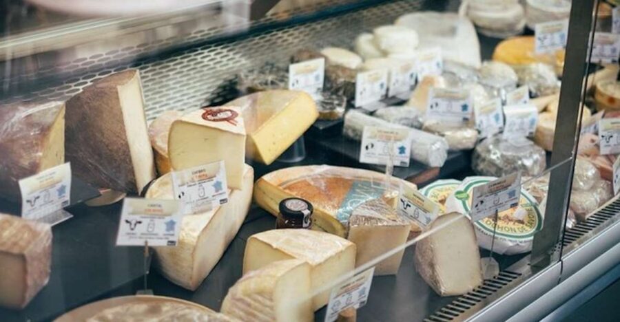 Edinburgh: Cheese Crawl with Local Guide - Key highlights worth showing up for
