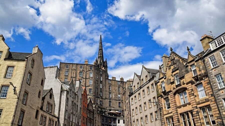 Edinburgh: Child-Friendly Tour with a Local Friend - Tips to get the most out of your guide’s flexibility