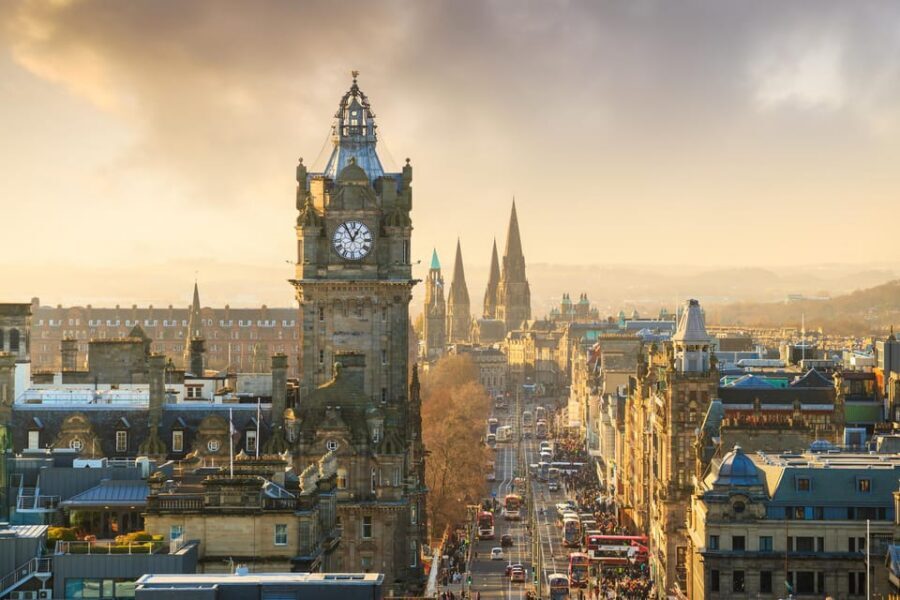 Edinburgh: City Highlights Walking Tour - Quick Hits Before You Go