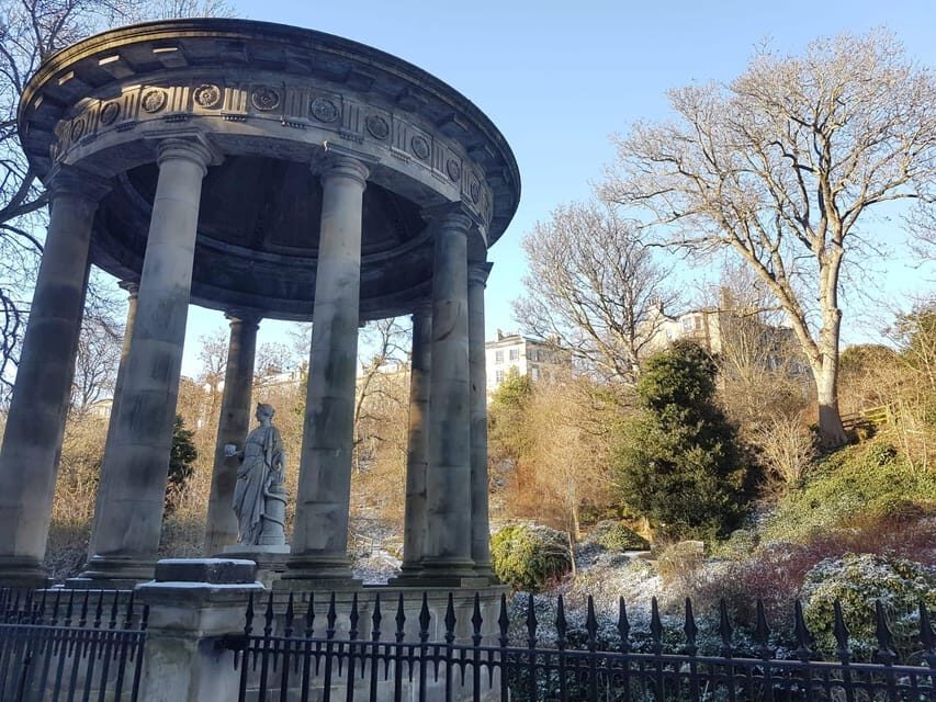 Edinburgh: Dean Village and Circus Lane Walking Tour - Key things I’d focus on