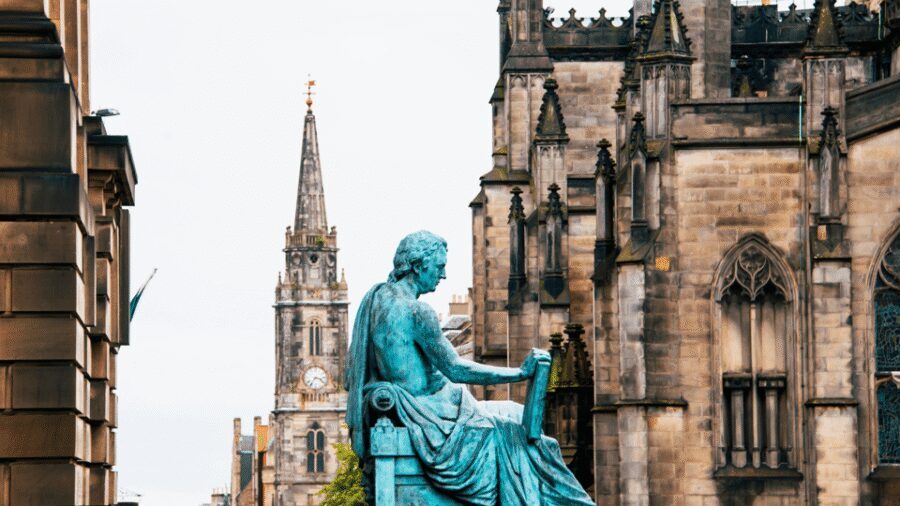 Edinburgh: Discover Edinburgh's Old Town Walking Tour - Old Town UNESCO: what the walk shows you (and why it’s worth it)