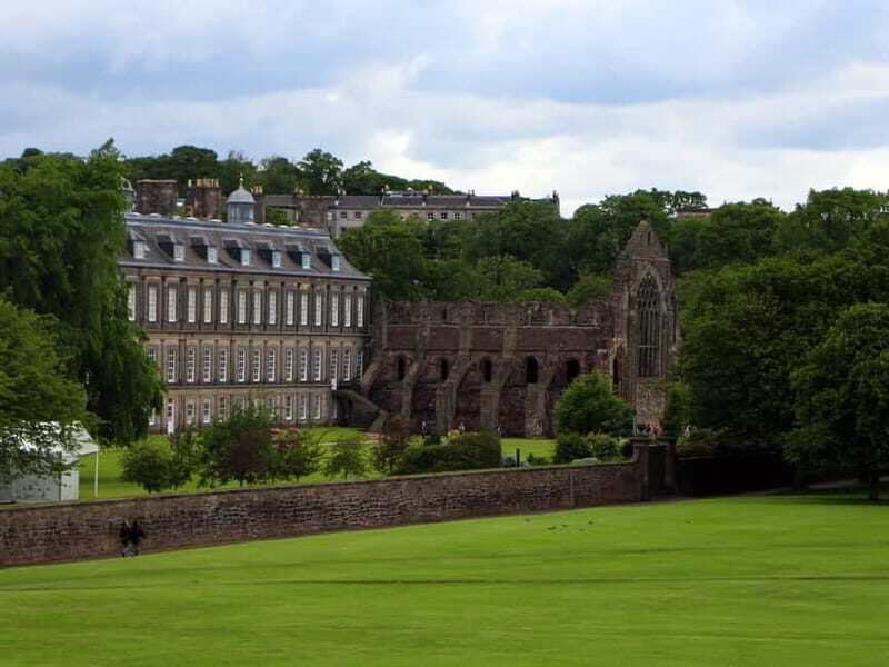 Edinburgh: E-Bike Tour with Scenic Views - UNESCO New Town Streets: Georgian Planning on a Bike
