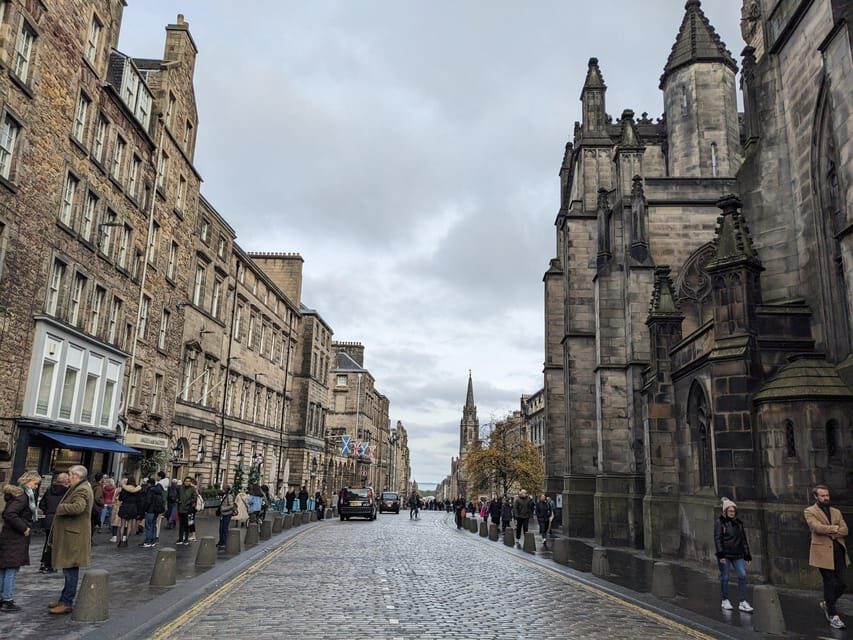 Edinburgh Express: Small-Group Walking Tour in French - Key highlights I’d plan around