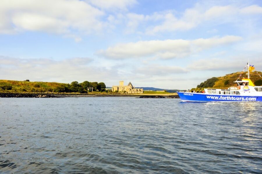 Edinburgh: 'Firth of Forth' Three Bridges Sightseeing Cruise - Starting in South Queensferry: Easy to Pair With an Edinburgh Day