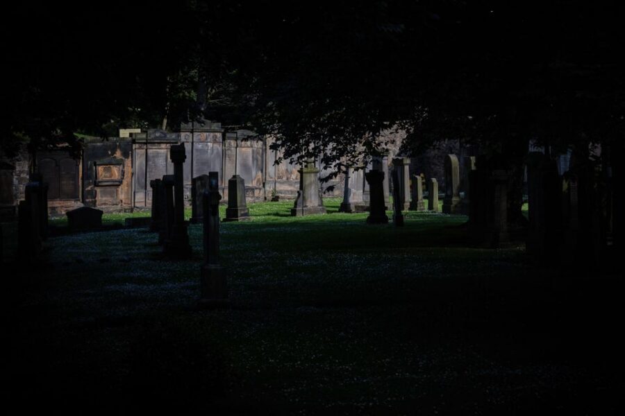 Edinburgh: Guided Ghost Walking Tour - A Costumed Guide and Stories That Stay Gruesome (and Funny)