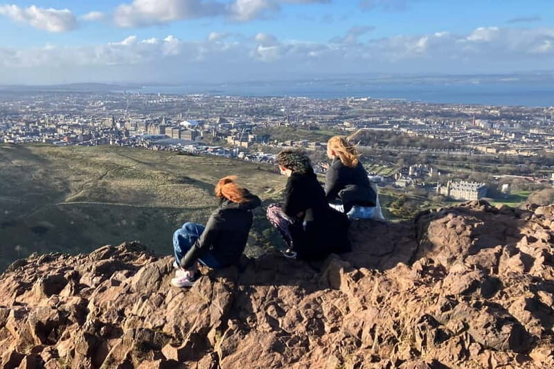 Edinburgh: Guided Hike to Arthur's Seat and Calton Hill - Meeting at Howies and what the 3-hour timing really feels like