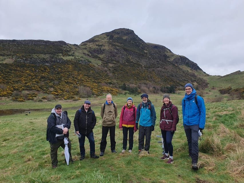 Edinburgh: Guided Hike to Arthur's Seat and Holyrood Park - Getting the best route: how guides keep you off the busiest trails