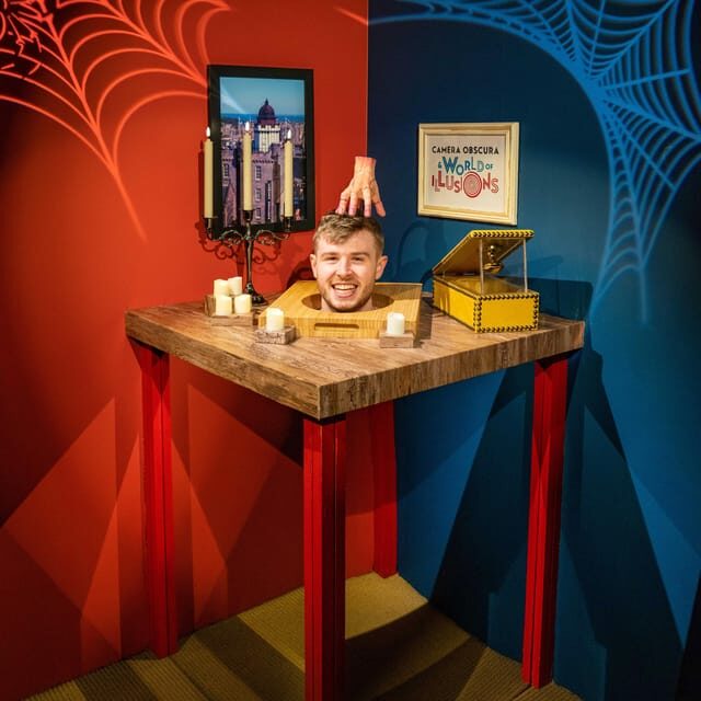 Edinburgh: Harry Potter Tour & Amazing Illusions Experience - Who should book this Edinburgh Harry Potter day?