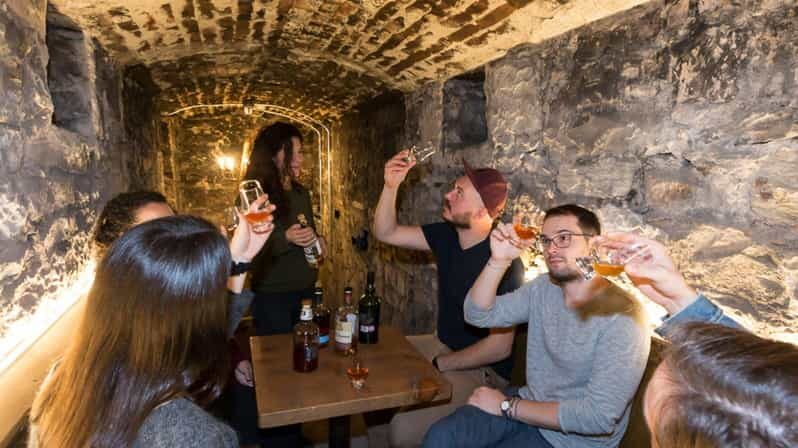 Edinburgh: Harry Potter Walking Tour and Beer Tasting - Waverley Station to Old College: the Rowling map in real places