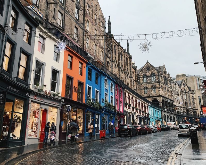 Edinburgh: Harry Potter Wizard Walking Tour, Kids Join Free - Old College at the University of Edinburgh: where imagination meets architecture