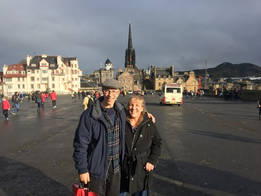 Edinburgh Highlights & Hidden Gems: Private & Custom Tour - Food, drinks, and pub stops that fit your taste