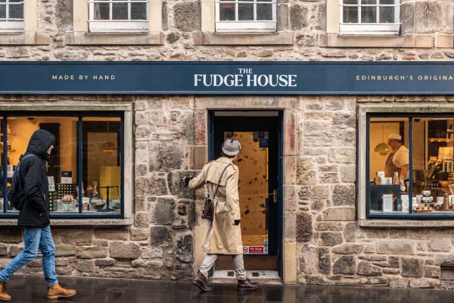 Edinburgh: Historical Gems Tour with Whisky & Local Flavours - Ending near Holyrood Palace: where to go next