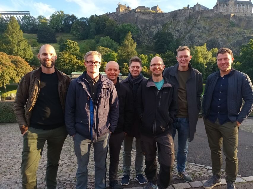 Edinburgh: History and Culture Private Tour - Edinburgh Castle: the big visual anchor