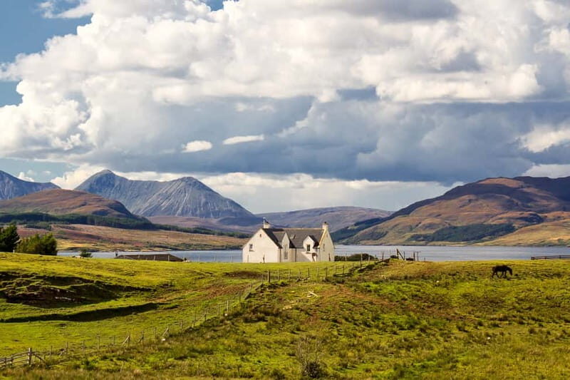 Edinburgh: Isle of Skye, Inverness, and Highlands 3-Day Tour - Loch Ness: cruise and Urquhart Castle (seasonal) or shore spotting