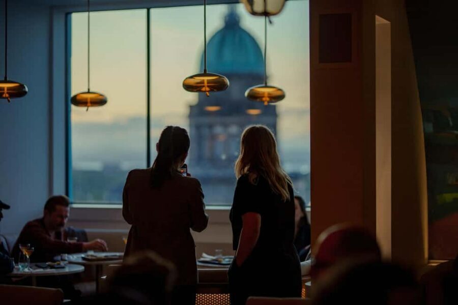 Edinburgh: Johnnie Walker Whisky Explorers Guided Tasting - The 60-Minute Plan and How the Guide Helps You Taste