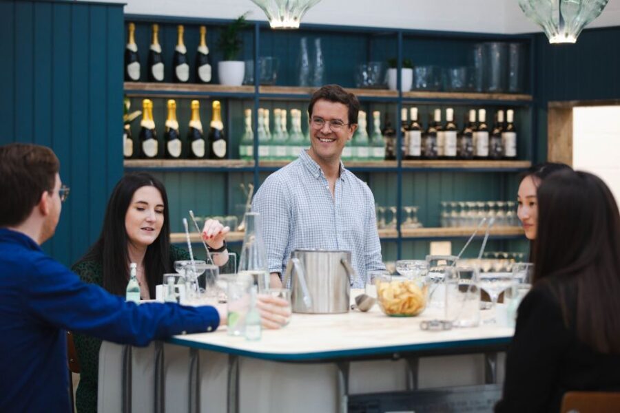 Edinburgh: Lind & Lime Gin Distillery Tour & Tasting - Welcome G&T and Leith connections: the story that gives flavor context