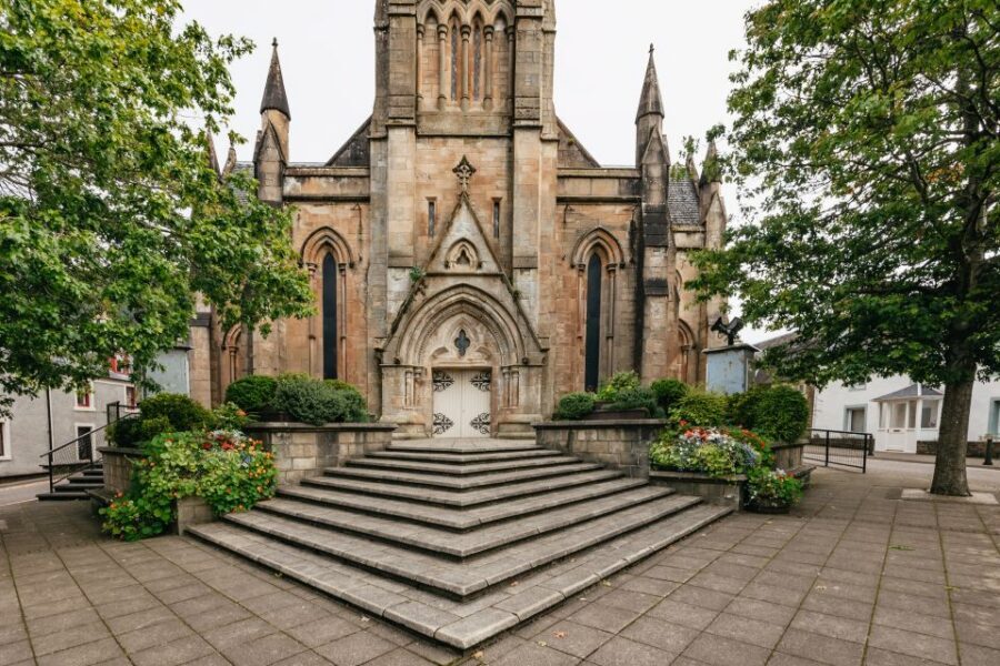 Edinburgh: Loch Ness, Glencoe, Coos & the Highlands Day Tour - Who this tour suits best (and who should think twice)